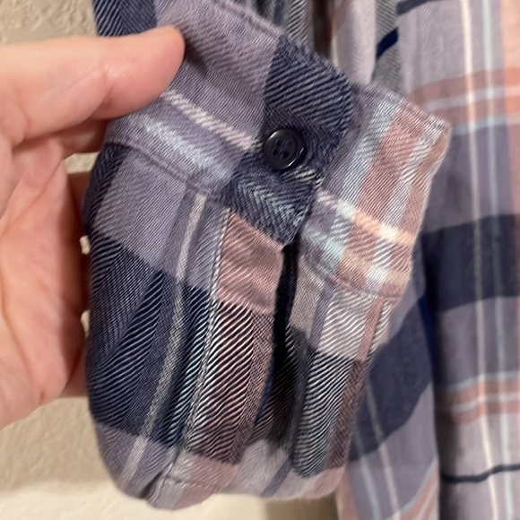BeachLunchLounge Women Button Front Top Small Purple Plaid Flannel Fly Away Back - Picture 10 of 16